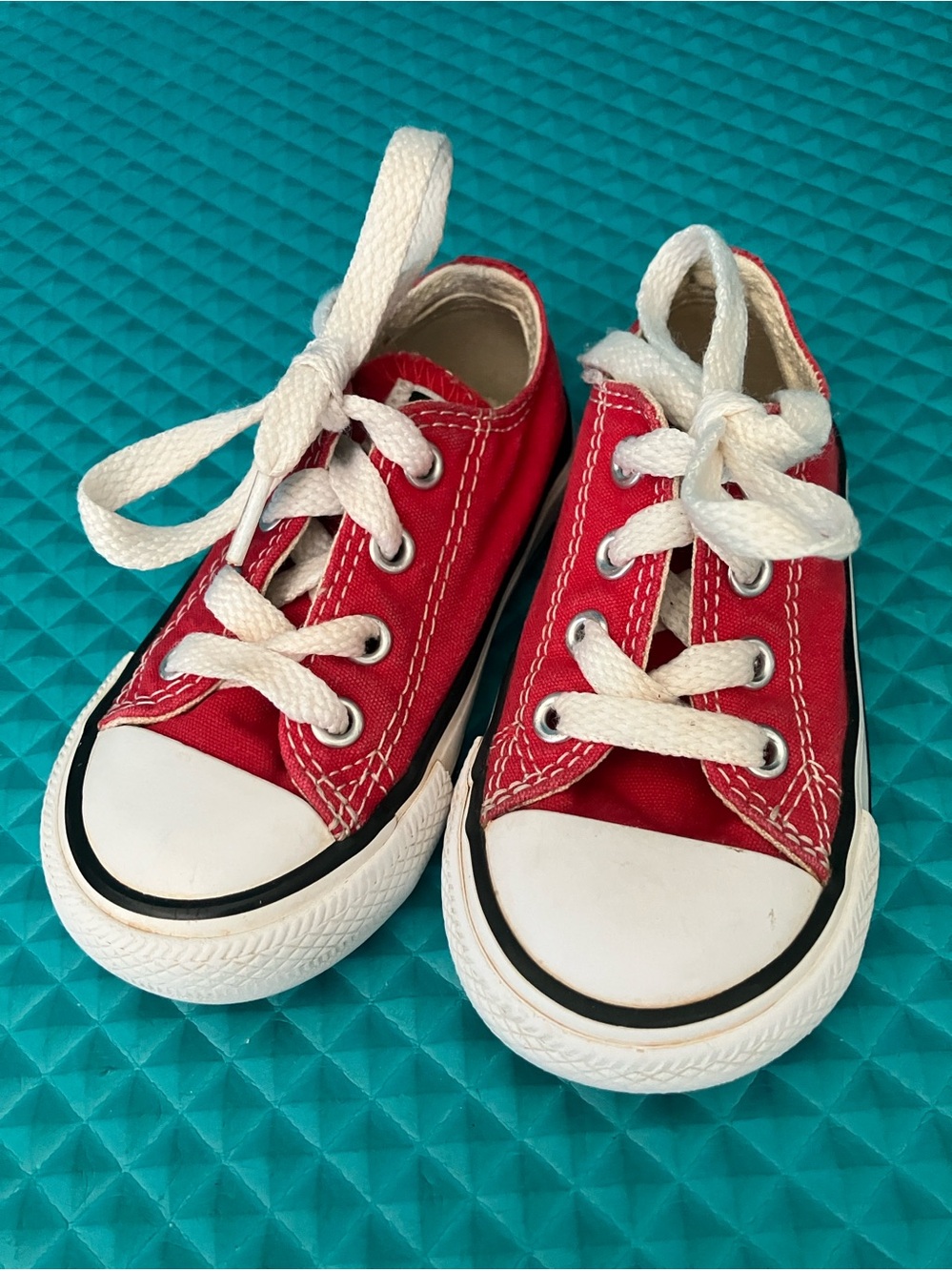 CONVERSE Chuck Taylor All Star Baby Low Top Red Canvas Shoes | 5